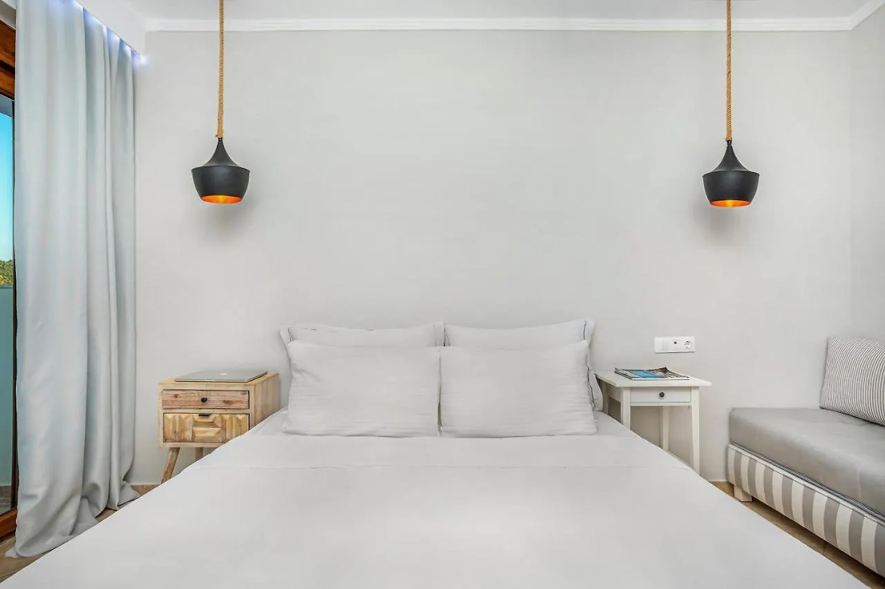 Hesperides Hotel 佩科霍里 希腊